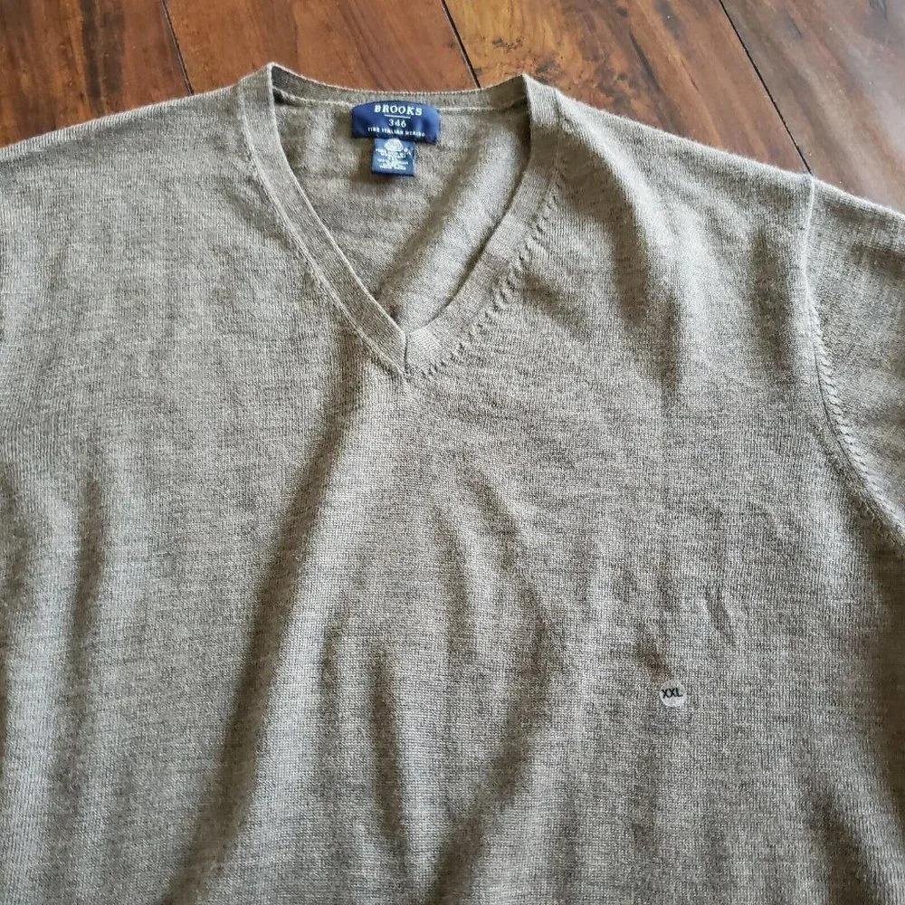 Brooks Brothers 346 Men's V-Neck Knit 100% Merino Wool Sweater Brown Size XXL - Picture 4 of 7